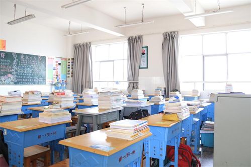 創(chuàng)意點(diǎn)亮文明 全國文明城市班級文化板報設(shè)計與咨詢指南